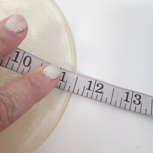Vintage Pale Yellow Depression Glass Serving Platter Oval Floral Etched - Picture 5 of 6